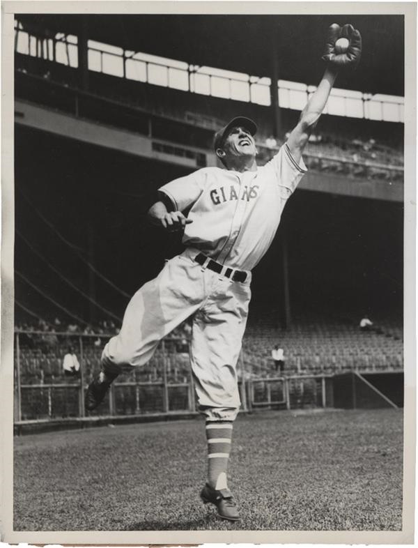 1930's Baseball Wire Photos with Hall of Famers (7)
