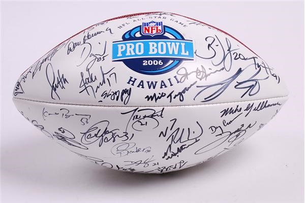 - 2006 NFL Pro Bowl Team Signed Football with 45 Signatures LOA