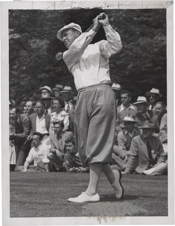 Golf - 1940s Hall of Famer Bobby Locke Golf Photos (14)