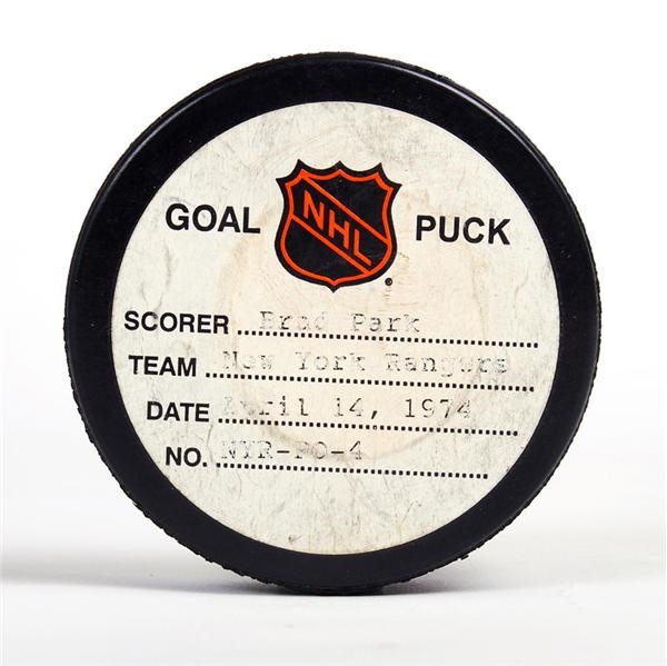 - 1973-74 Brad Park New York Rangers Goal Puck w/NHL COA