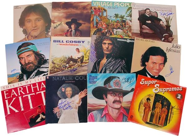 Rock And Pop Culture - Country, Disco, Soul, Folk, Soft Rock Signed Albums (39)