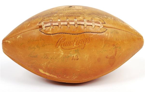 - 1958 Pro-Bowl Team Signed Football (PSA/DNA)
