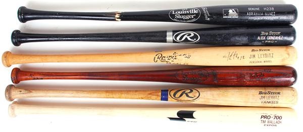 - Game Used and Game Issued Baseball Bats (6)
