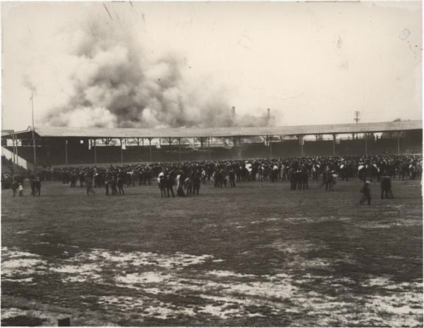 Baseball Photographs - Photo of 1901 Fire at St Louis National League Ball Park