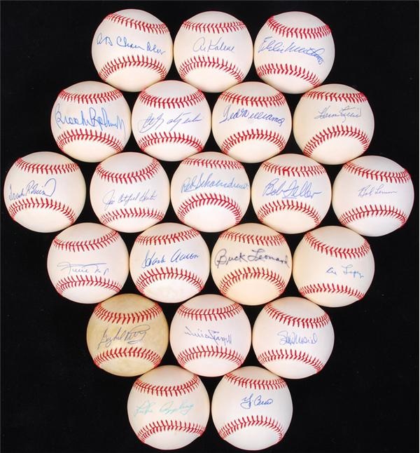 Baseball Autographs - Baseball Hall of Famer Single Signed Balls with Ted Williams (21)