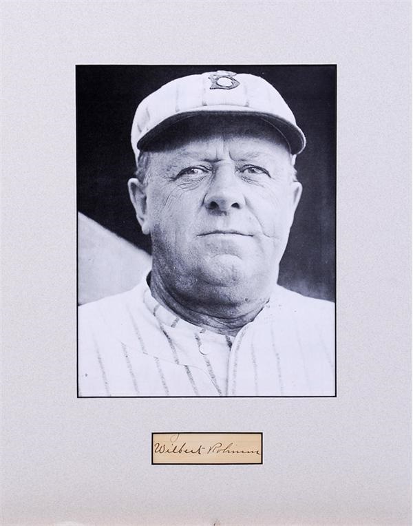 Baseball Autographs - Wilbert Robinson Signed Display