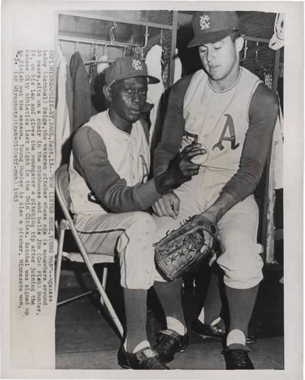 Satchel Paige Vintage Photographs from SFX Archives (13)