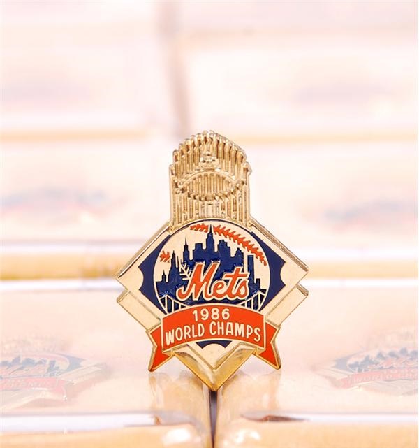 - Large Collection of 1986 Mets World Championship Pins by Balfour (17)