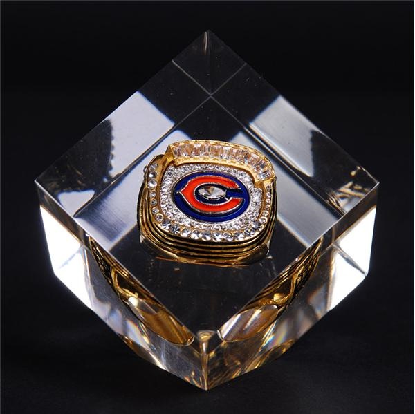 - 2006 Chicago Bears NFC Championship Ring In Lucite