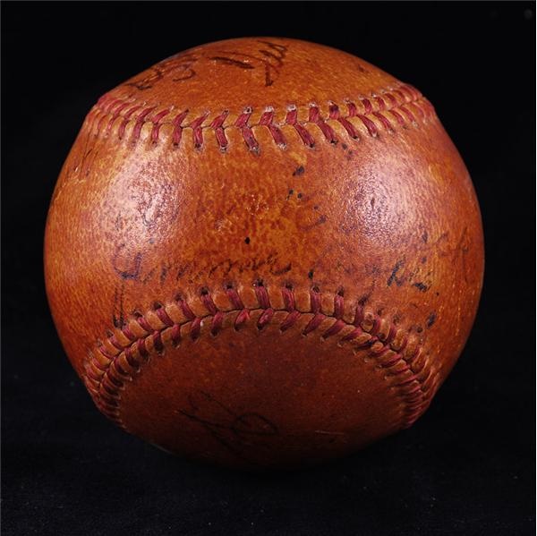 Jimmy Foxx, Honus Wagner and others Signed Baseball