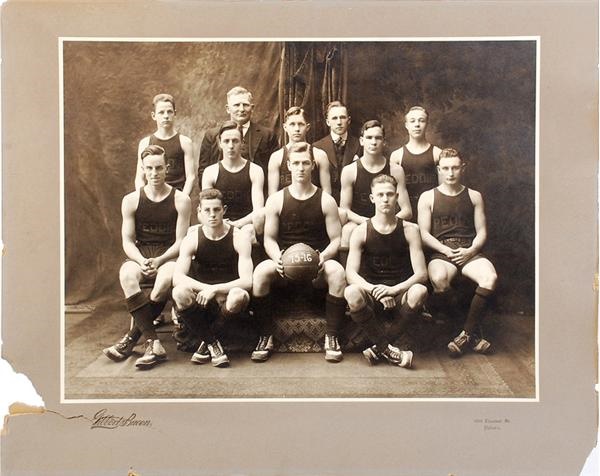 1915 / 1916 Basketball Imperial Cabinet Photos by Gilbert and Bacon