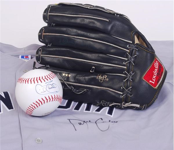 Baseball Autographs - David Cone Signed Yankee Jersey & Glove with Cecil Fielder Signed Ball (3)