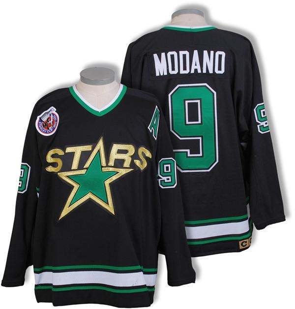 Hockey Equipment - 1992-93 Mike Modano Minnesota North Stars Game Worn Jersey