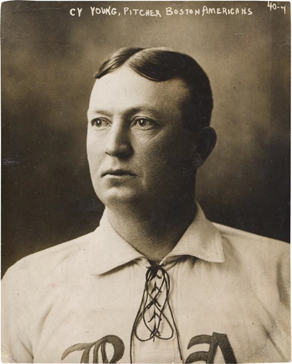 - CY YOUNG (1867-1955) : George Grantham Bain, 1908