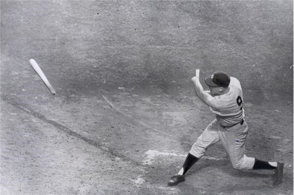 Yankees - ROGER MARIS (1934-1985) : Broken Bat, 1961