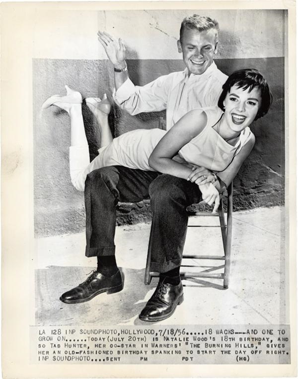 Hollywood - NATALIE WOOD SPANKING : Natalie Wood & Tab Hunter, 1956