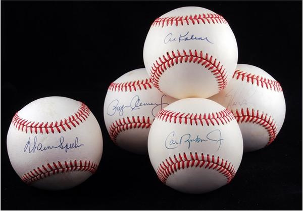 - Stars and Hall of Famers Signed Basebal Lot (5)