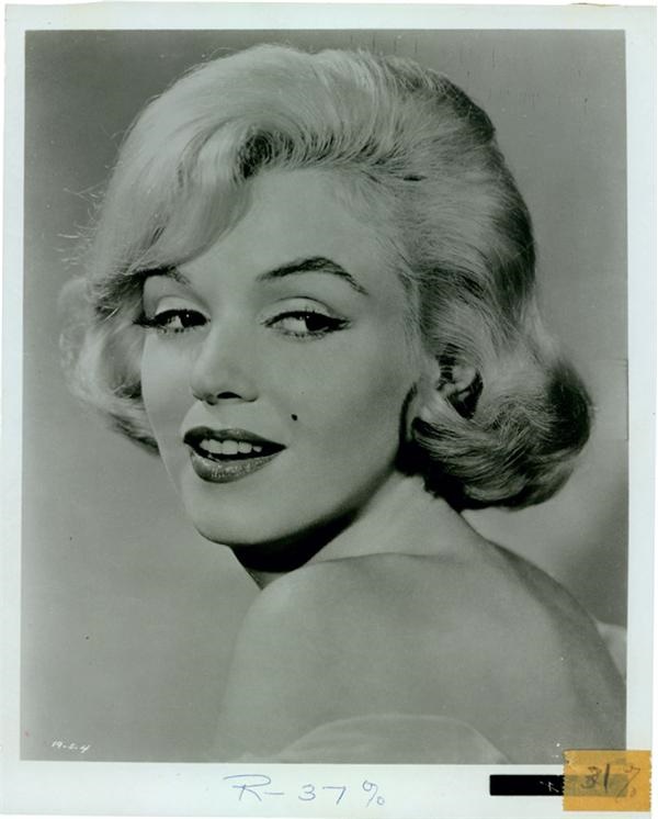 Rock And Pop Culture - 1956 "Bus Stop" Marilyn Monroe Publicity Photos (2)