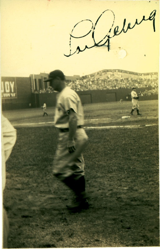 Lou Gehrig Signed Snapshot Photograph