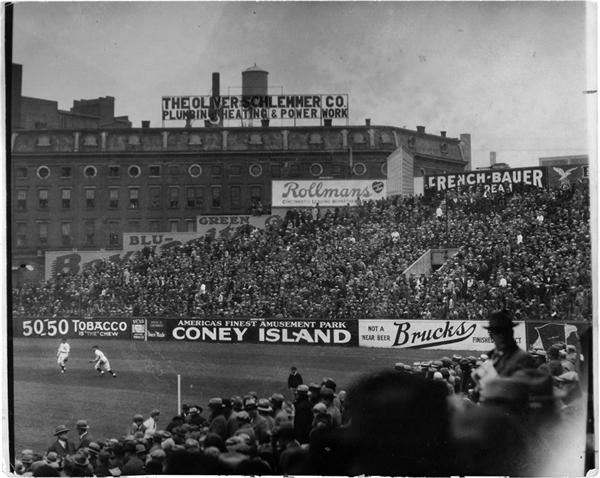 - CROSLEY FIELD
Opening Day, 1929