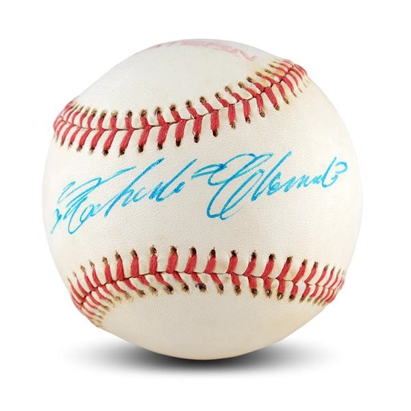 Clemente and Pittsburgh Pirates - Mint Roberto Clemente Single Signed Baseball