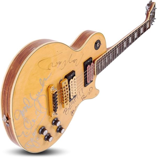 - Multi-Signed Vintage Les Paul Style Guitar