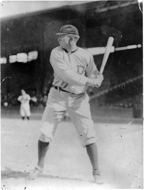 Dead Ball Era - TY COBB (1886-1961)<br>Exceptional image, 1917