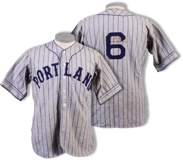 - 1930's - 40's Portland Beavers PCL Game Used Baseball Flannel Jersey