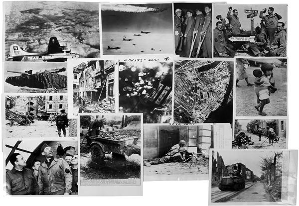 - WORLD WAR II (400)<br> Images of War, 1939-1945