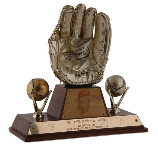 Theilman Collection - 1971 Paul Blair Rawlings Gold Glove Award