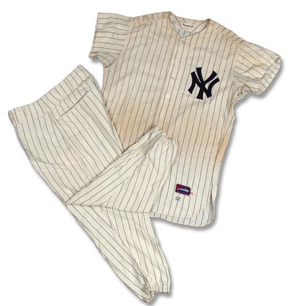 Baseball Equipment - 1962 Elston Howard Game Used New York Yankee Home Uniform Ex Halper