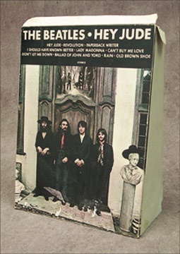 - 1970 The Beatles Hey Jude LP Store Display