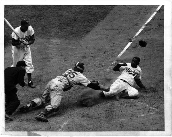 Jackie Robinson Stealing Home (3)