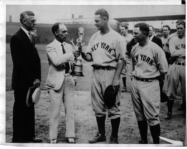 Babe Ruth and Lou Gehrig - Lou Gehrig Recieves 1,307 Consecutive Game Trophy