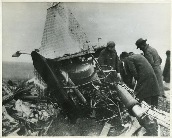 - 1931 Knute Rockne Plain Crash Air Mail Crash Cover &amp; Photographs