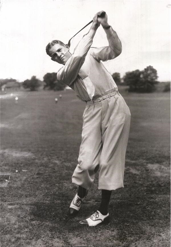 All Sports - Horton Smith Wins The First Masters (1934)