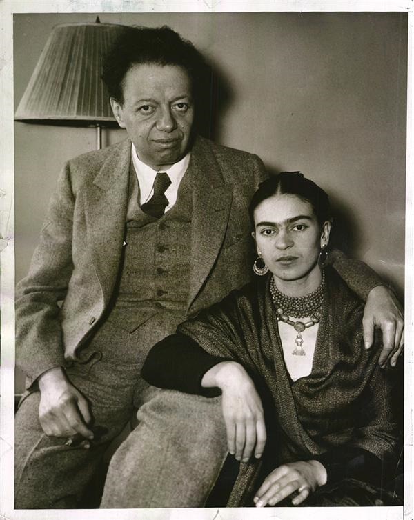 - Diego Rivera & Frida Kahlo (1933)