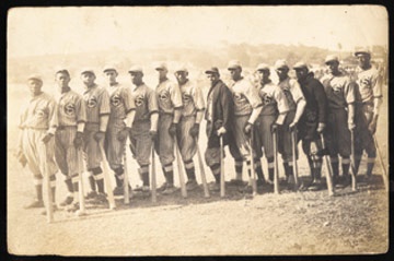 Cuban Sports Memorabilia - Oscar Charleston 1922-23 Santa Clara Team Photograph