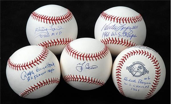 NY Yankees, Giants & Mets - 1961 New York Yankee Single Signed Baseball Collection (27)