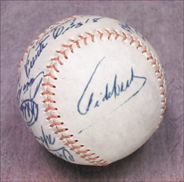 Cuban Sports Memorabilia - 1971 Fidel Castro Signed Baseball