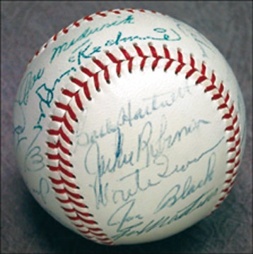 - 1959 Yankee Stadium Old Timers'Game Signed Baseball w/Jackie Robinson