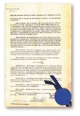 Cuban Non-sports - 1959 Fidel Castro Signed Law