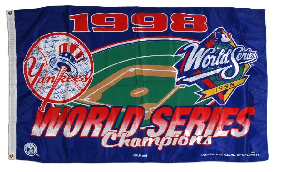 - 1998 New York Yankees Signed Flag  (30+ signatures)