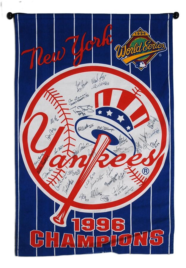 NY Yankees, Giants & Mets - 1996 New York Yankee Signed Flag (30+ signatures)