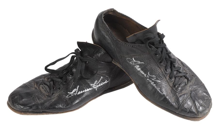 The Fred Budde Collection - Harmon Killebrew Signed Game Used Spikes
