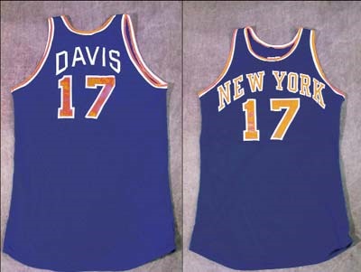 Basketball - 1973-74 Mel Davis Game Worn Jersey
