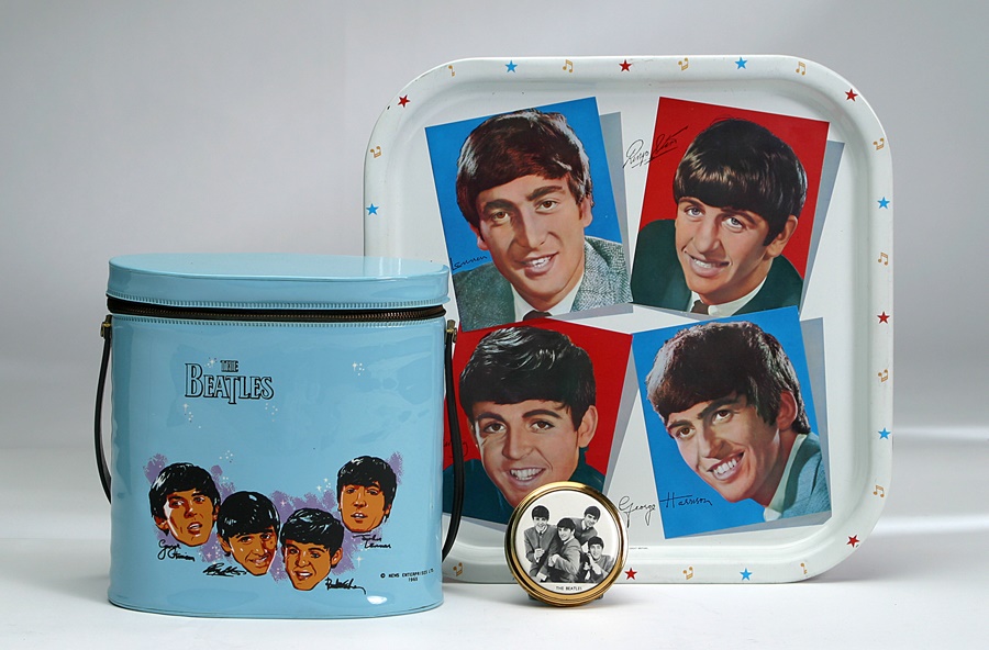 The Rick Rosen Beatles Collection - The Beatles Compact, Brunch Bag, and Serving Tray