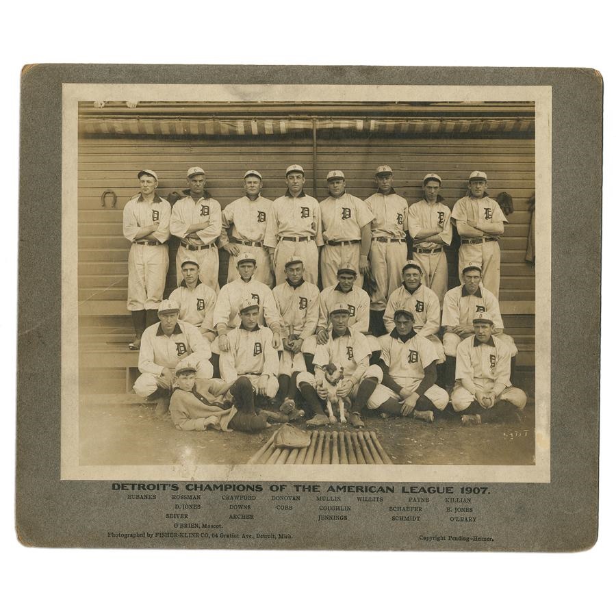 Baseball Memorabilia - 1907 Detroit Tigers Mounted Team Photo
