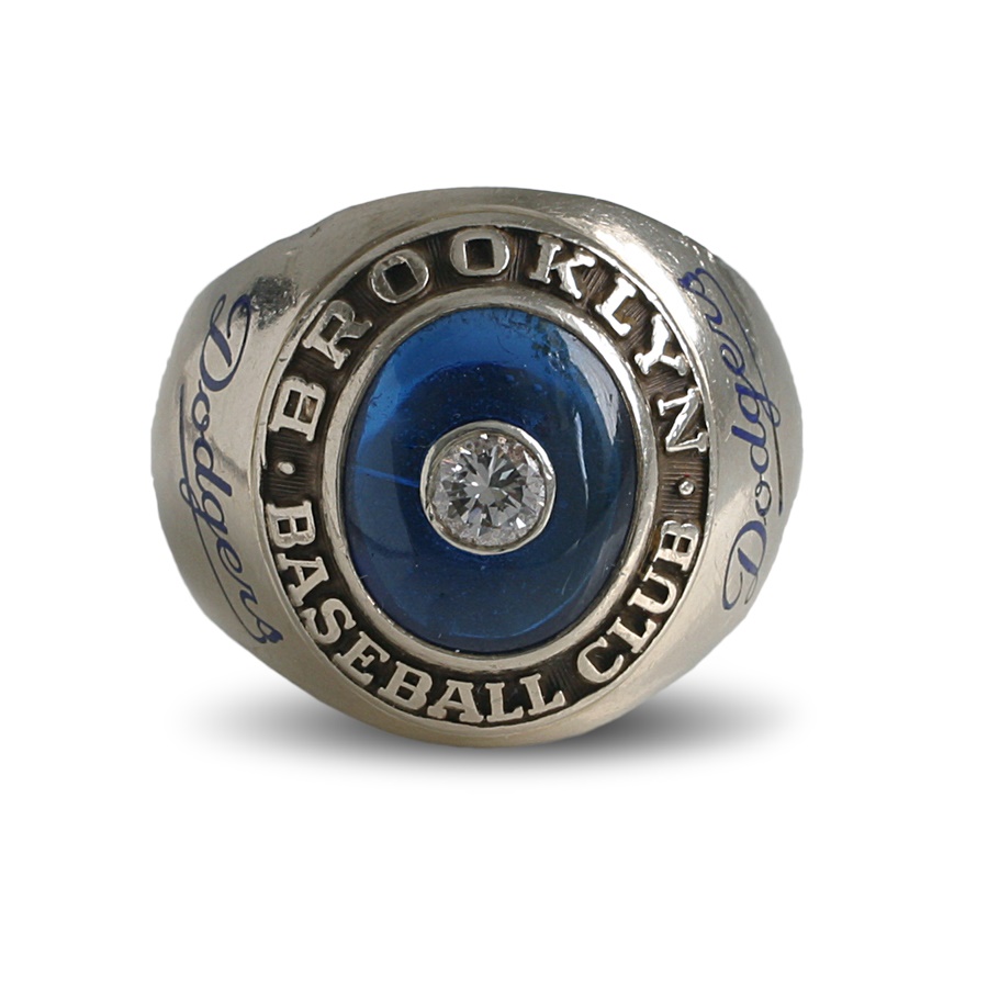 - Brooklyn Dodgers Team Ring