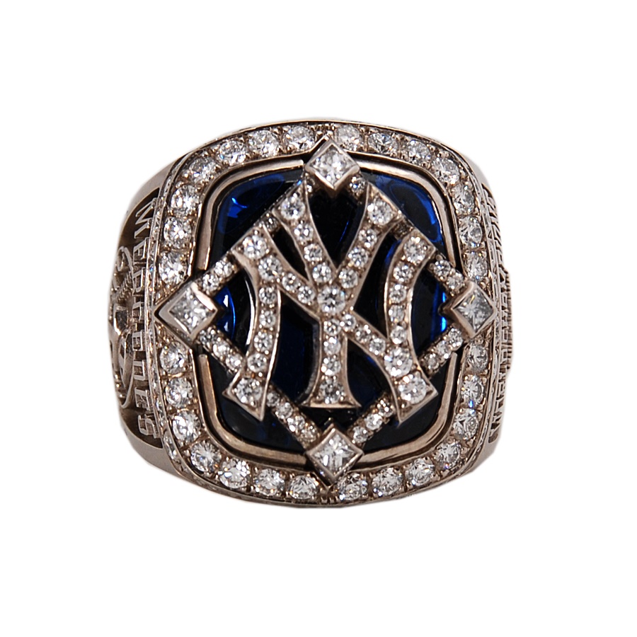 - 2009 New York Yankees World Championship Ring
